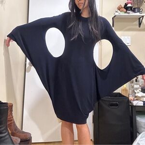 Norma Kamali cutout batwing long sleeve dress size Small - navy
